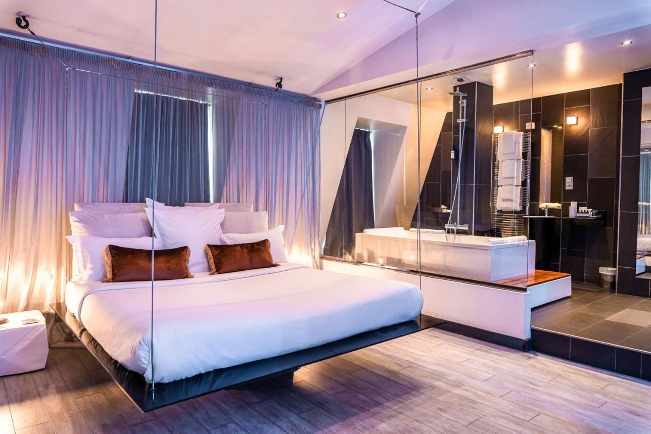 Kube 4* Parigi